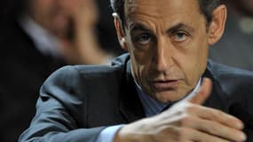 La France s'efforce de limiter les abandons de souveraineté qu'elle devra consentir en matière de contrôle de la politique budgétaire des pays de la zone euro en échange de davantage de solidarité envers les Etats en difficulté. Nicolas Sarkozy et Angela