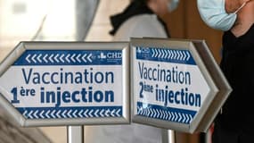 Centre de vaccination contre le Covid-19 à l'hôpital de Dunkerque le 17 février 2021