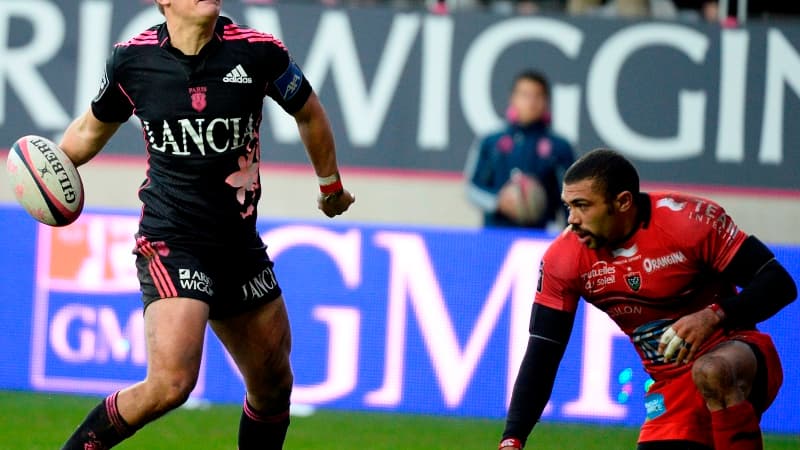 Jules Plisson devant Bryan Habana