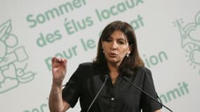 La maire de Paris Anne Hidalgo le 30 juin 2015 à la mairie de Paris