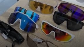 Les lunettes "masques", portées à la base par les cyclistes, sont désormais plébiscitées par le grand public.