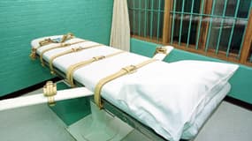 Un lit sur lequel on administre l'injection létale aux condamnés à mort, à Huntsville, au Texas. 