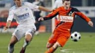 Courtisé par Saint-Etienne pour remplacer Gomis parti à Lyon, le buteur lorientais Kevin Gameiro ne devrait pourtant pas quitter les Merlus cette saison, et ce malgré les échanges récents entre les présidents Caïazzo et Le Roch.