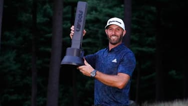 Dustin Johnson lors de son sacre à Boston, épreuve de la LIV