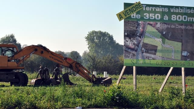 Le choix d’un terrain, première étape d’un projet de construction, peut rapidement devenir un véritable casse-tête.