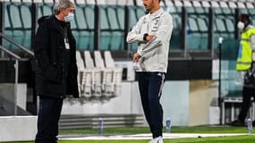 Bonucci avec un membre du staff turinois