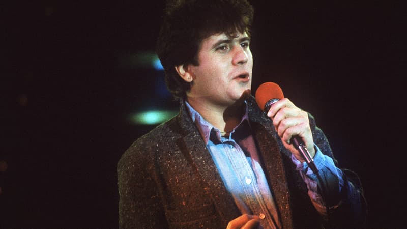 Le chanteur Daniel Balavoine lors de l'emission de radio "Studio 1" en février 1984 à Paris.