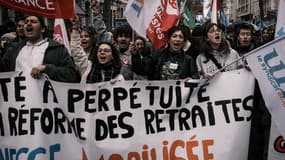 Le cortège lyonnais du 11 mars contre la réforme des retraites.