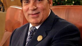 Un tribunal militaire tunisien a condamné mercredi l'ancien président Zine ben Ali par contumace à 20 ans de prison pour incitation à la violence durant la révolution ayant abouti à son renversement en janvier 2011. /Photo d'archives/REUTERS/Aladin Abdel