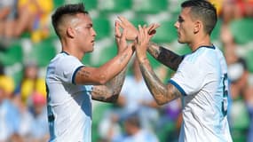 Leandro Paredes et Lautaro Martinez avec l'Argentine