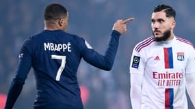 Kylian Mbappé et Rayan Cherki lors de PSG-OL en L1, le 2 avril 2023