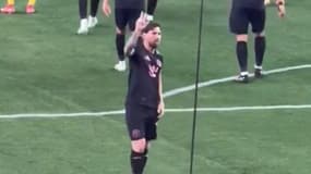 Lionel Messi chambre les fans mexicains du Club America après le match amical contre l'Inter Miami (2-2, 3 t.a.b. 2), le 19 janvier 2025