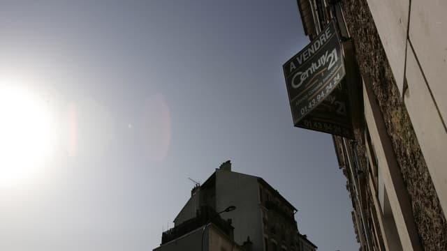Avec la hausse des demandes de crédit, les banques sont de plus en plus surchargées par les dossiers et accumulent un retard. Le courtier Meilleurtaux.com conseille ainsi de s'armer de patience...