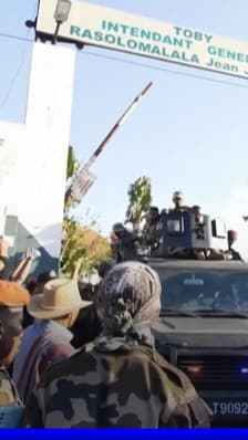 À Madagascar, une unité de l'armée se rallie aux manifestants