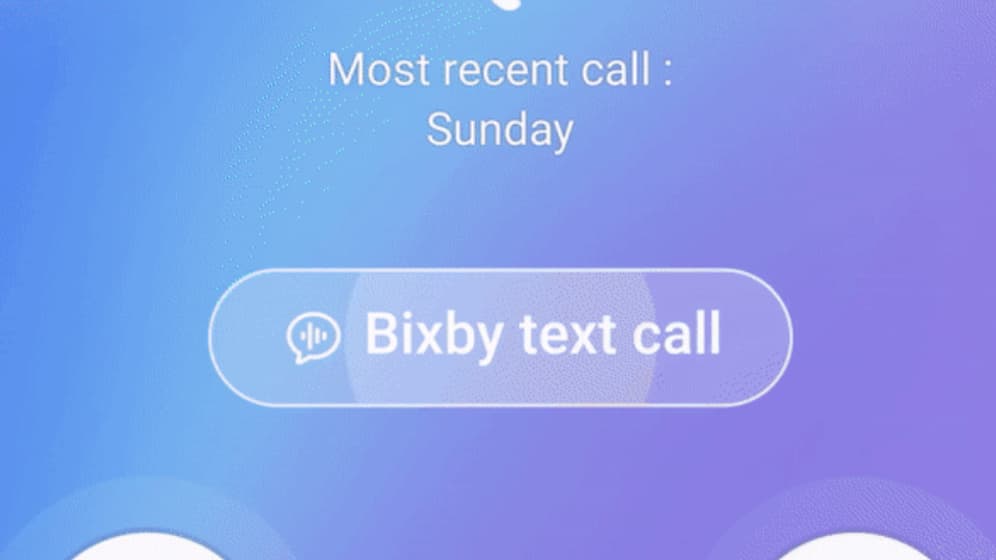 L'outil Bixby Text Call permet de répondre à des appels sans parler, mais en utilisant son clavier.