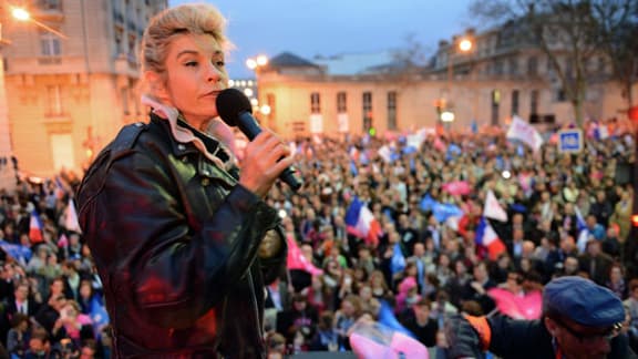 Frigide Barjot estime que le geste de Dominique Venner va à l'encontre du combat mené par la Manif pour tous.