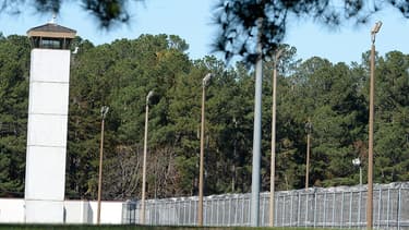 En moyenne, les prisonniers sortaient 49 jours avant le terme de leur peine.