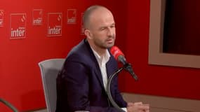 Manuel Bompard, coordinateur de La France insoumise et député des Bouches-du-Rhône, le mercredi 10 décembre sur le plateau de France Inter
