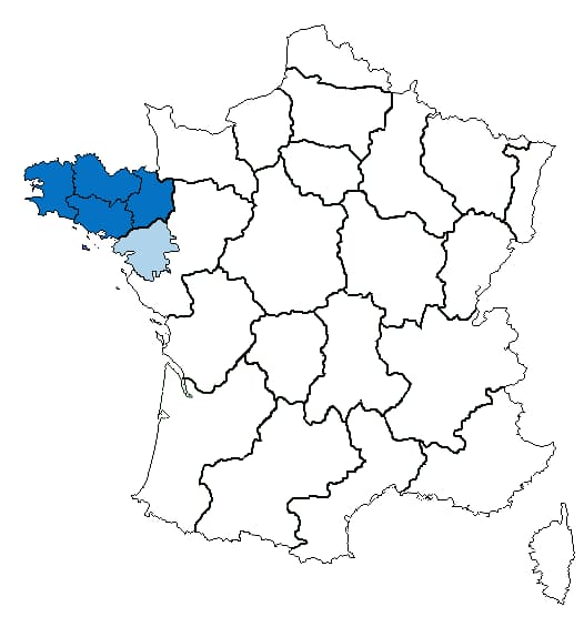 En bleu clair, le département de Loire-Atlantique, en bleu foncé la région de Bretagne En bleu clair, le département de Loire-Atlantique, en bleu foncé la région de Bretagne