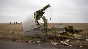 Des débris du vol MH17 de la Malaysia Airlines, abattu dans l'est de l'Ukraine