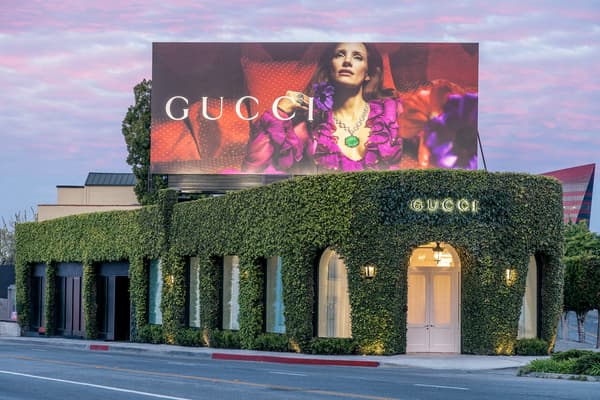 Le salon privé de Gucci à Los Angeles de l'extérieur.