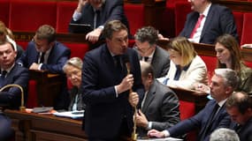 Olivier Becht, ministre délégué au Commerce extérieur, le 11 avril 2023 à l'Assemblée nationale 