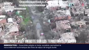 Guerre en Ukraine: Volodymyr Zelensky se dit prêt à un vote sur les territoires occupés