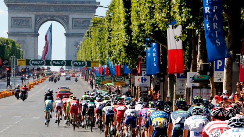 Les Champs-Elysées
