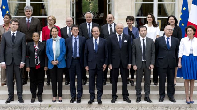 Le premier gouvernement de Manuel Valls, nommé en mars 2014