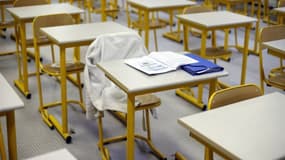 Attaque à l'arme blanche à Paris: "Il ne faut pas aller chercher les enfants à l'école, ils sont en sécurité"