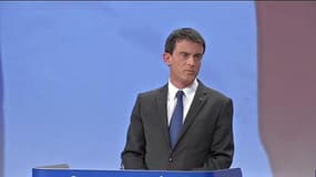 Manuel Valls "condamne avec la plus grande fermeté" l'attaque de Tunis