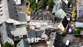 Après l'effondrement de l'hôtel à Kröv, les secours ont mobilisé environ 250 personnes sur place.