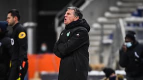 Claude Puel furieux lors d'un match de l'ASSE