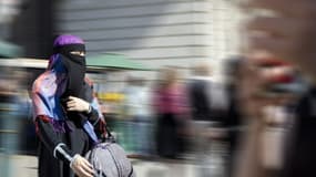 Le port du niqab dans la rue est interdit en France depuis une loi votée en 2011. (illustration)