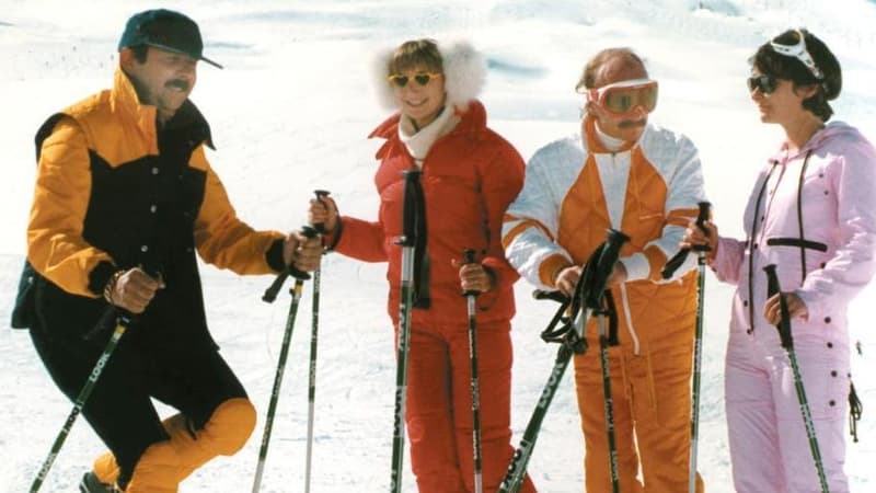 Gérard Jugnot, Marie-Anne Chazel, Michel Blanc et Josiane Balasko dans "Les Bronzés font du ski", en 1979. 