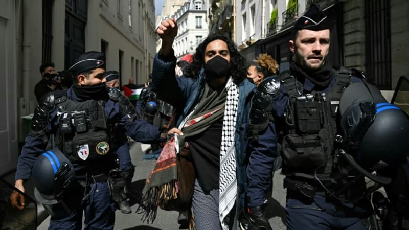 Mobilisation pro-Palestine: un rassemblement devant Sciences Po Paris évacué par la police