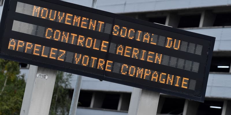 Grève des contrôleurs aériens en 2022 à l'aéroport de Roissy, en juin 2022