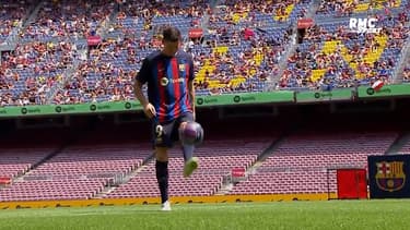 Barça : La présentation et les jongles (réussies) de Lewandowski