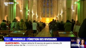 300 Marseillais rassemblés pour une veillée en hommage aux victimes de l'immeuble effondré 