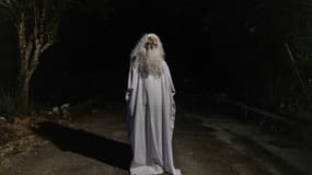 Un fantôme en Malaisie pour faire respecter les mesures du confinement.