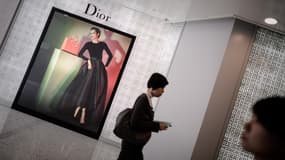 Dior inaugure ce jeudi son plus grand magasin en Chine. 