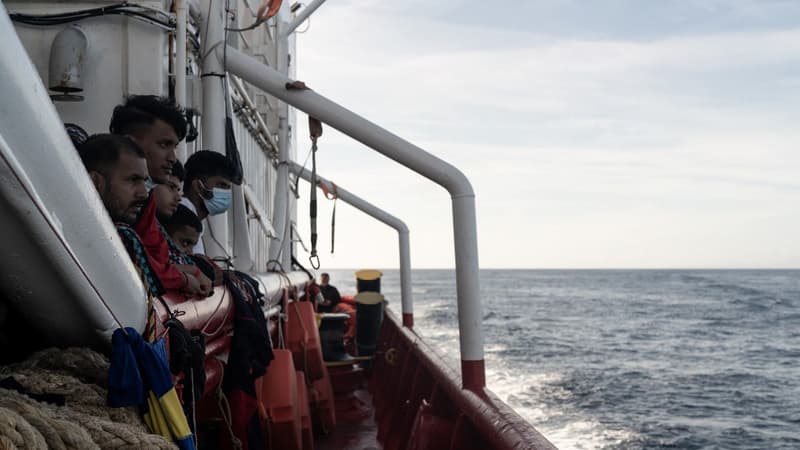 EN DIRECT - Ocean Viking: le navire attendu à partir de 8h dans le port militaire de Toulon