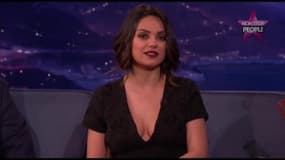 Mila Kunis apprend le russe à sa fille Wyatt