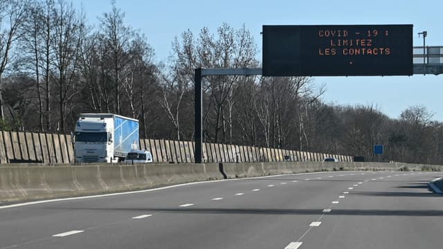 Coronavirus Chateauroux Ouvre Une Aire Geante Pour Accueillir Les Routiers