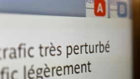 Dans le secteur clé des transports, la circulation des trains et métros était "fortement perturbée" à la SNCF et à la RATP