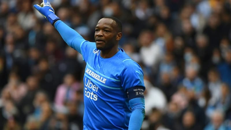 Mercato: à Lorient, Pélissier insiste pour Steve Mandanda Mercato: à Lorient, Pélissier insiste pour Steve Mandanda