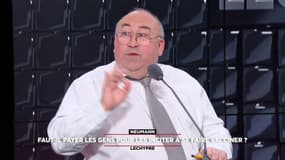 Faut-il payer les gens pour les inciter à se faire vacciner ? Pour Emmanuel Lechypre, c'est oui.