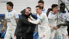La célébration de Florian Thauvin après son but.