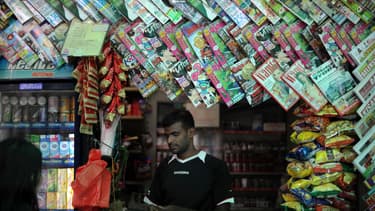 Un vendeur de journaux à Kuala Lumpur. (photo d'illustration)