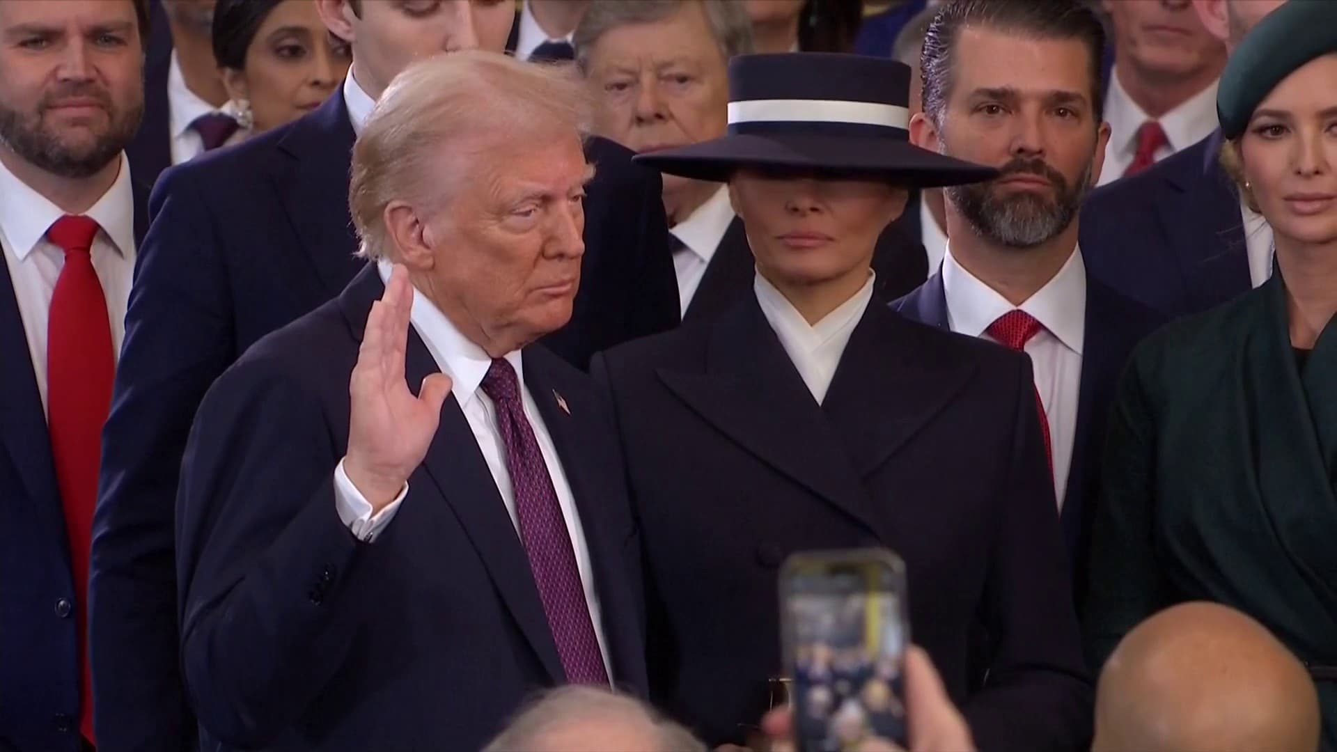 Donald Trump prête serment le 20 janvier 2025 à Washington Donald Trump prête serment le 20 janvier 2025 à Washington